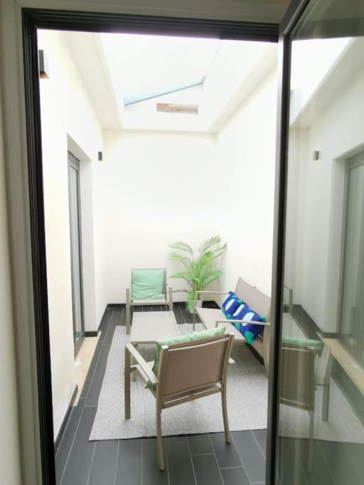 Belfrontizio Apartment Acireale Luaran gambar